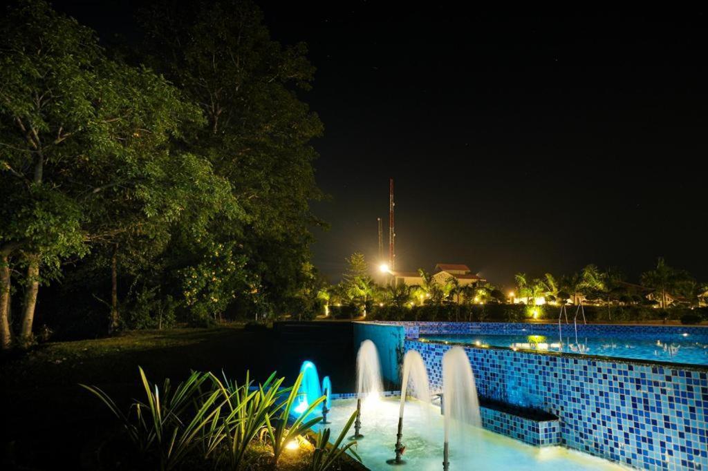 5 Senses Corbett Richness Luxuries Resort ! Destination Wedding & Corporate Events Rāmnagar Eksteriør billede