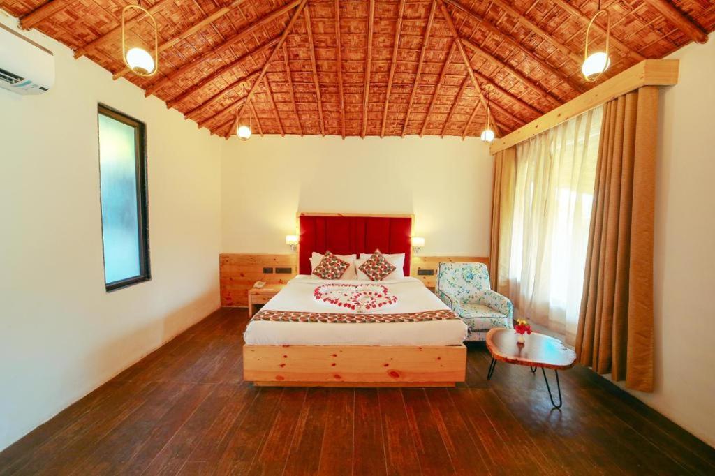 5 Senses Corbett Richness Luxuries Resort ! Destination Wedding & Corporate Events Rāmnagar Eksteriør billede